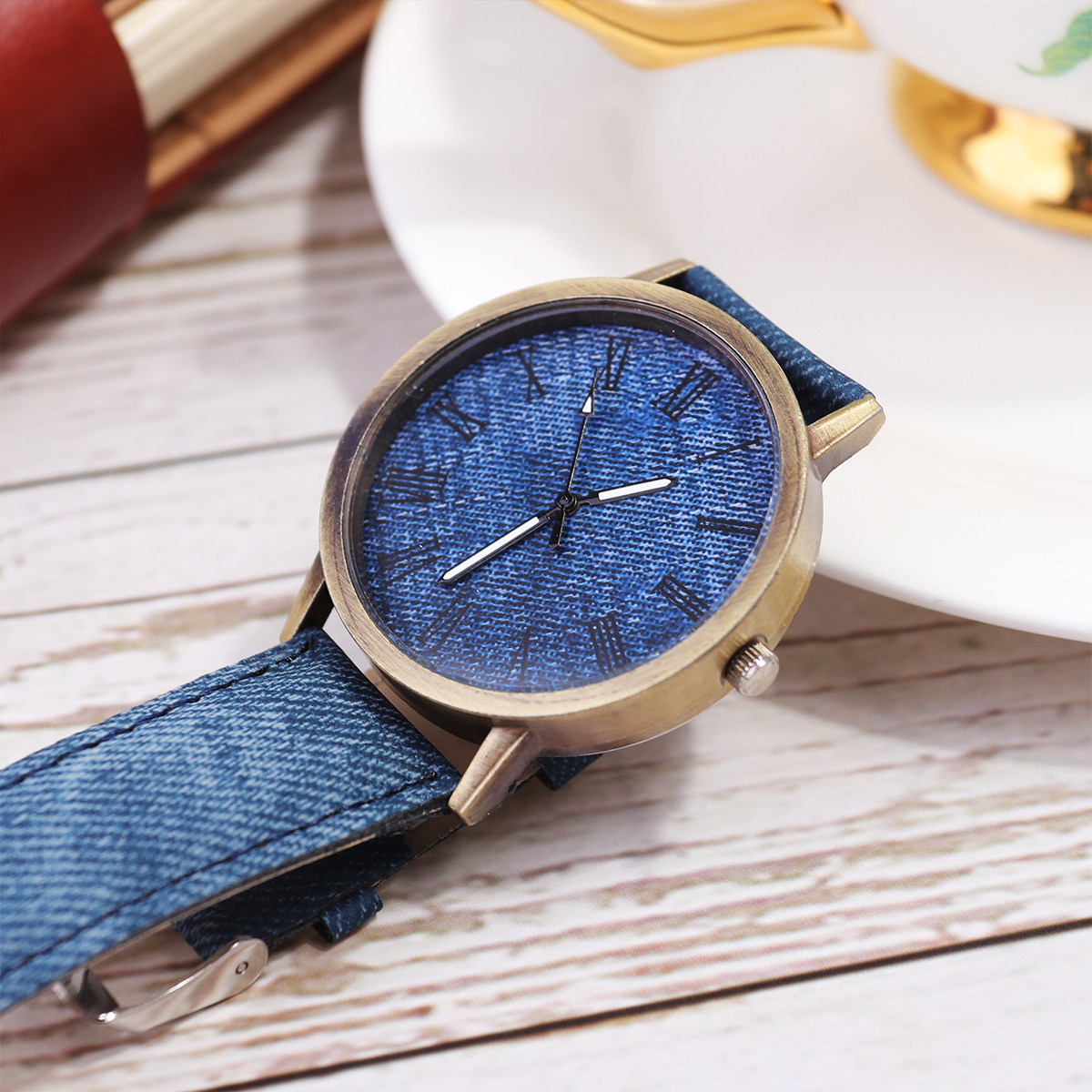Navy Canvas Pattern Quartz Wri - огляд і ціна Luxury Watch White